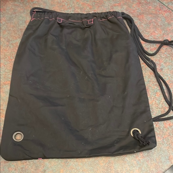 Black Floral Drawstring Bag - Picture 2 of 3